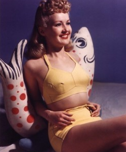 Betty Grable Pompadour_Salon Buzz Stay Gorgeous